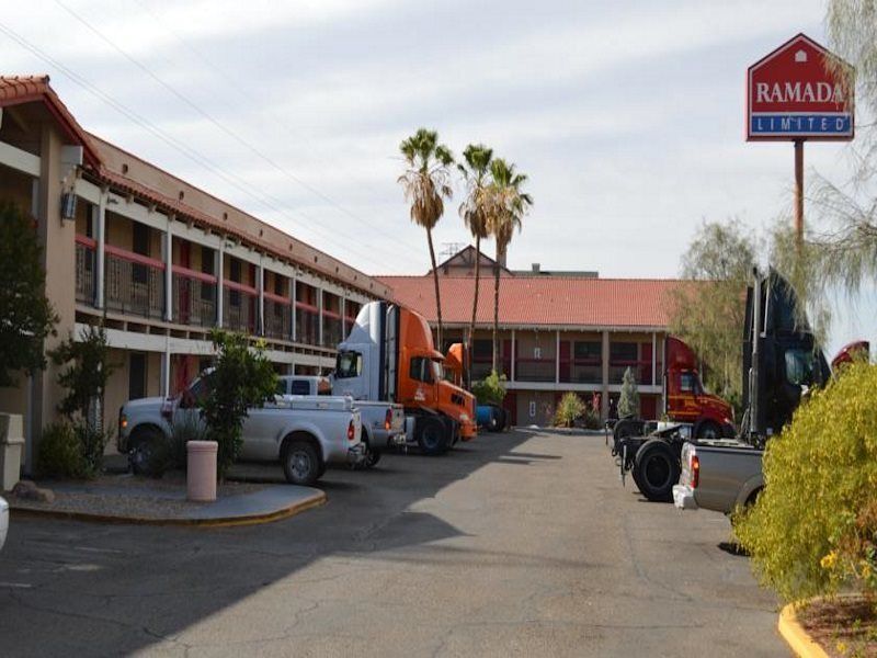 Days Inn By Wyndham Tucson City Center Exteriér fotografie