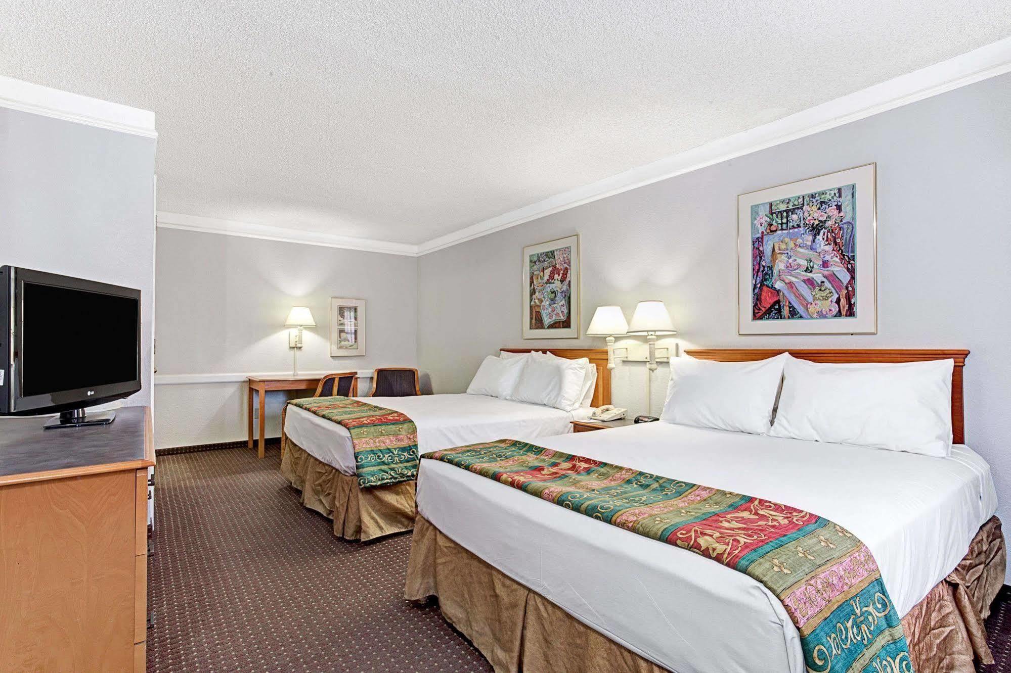 Days Inn By Wyndham Tucson City Center Exteriér fotografie